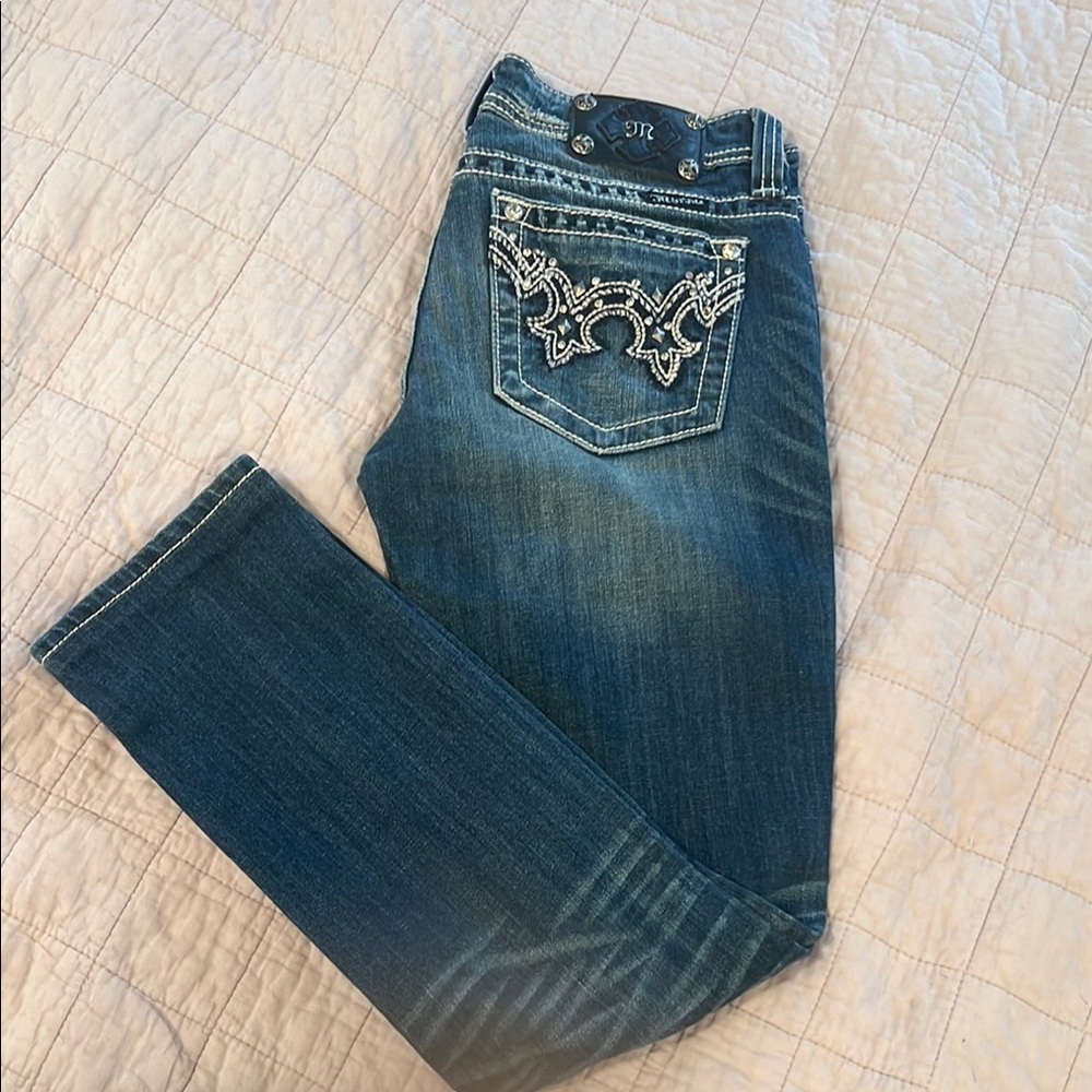 Like new Miss Me Women's Dark Blue skinny Jeans size 29